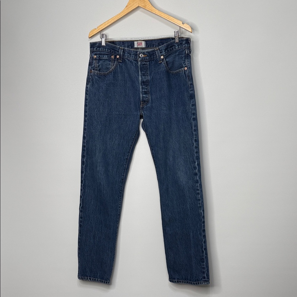 Levi's 501 Men's Medium Blue Straight Leg Jeans W36 L34